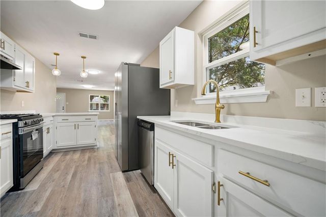553 Charleston Street, Mobile, AL 36603