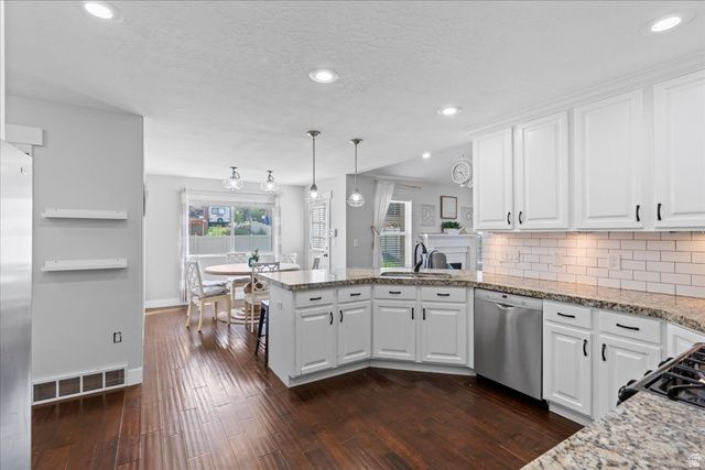 771 W MEADOW SIDE DR, Saratoga Springs, UT 84045