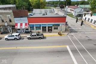 2-4 S Main Street, Cloverdale, IN 46120