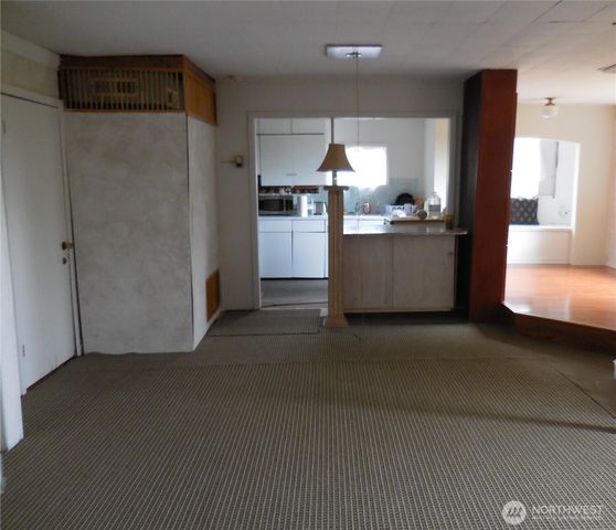 405 NE Hillside Drive, Chehalis, WA 98532