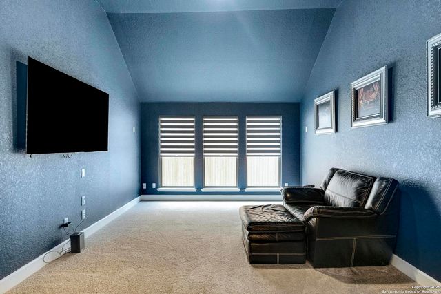 10027 Sarah Place, Boerne, TX 78006