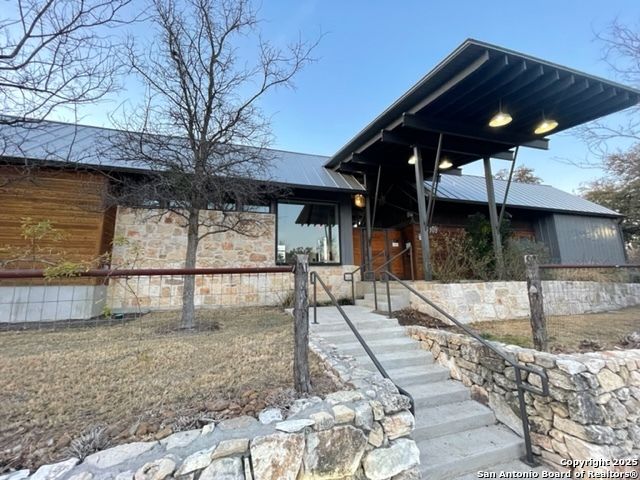 10027 Sarah Place, Boerne, TX 78006