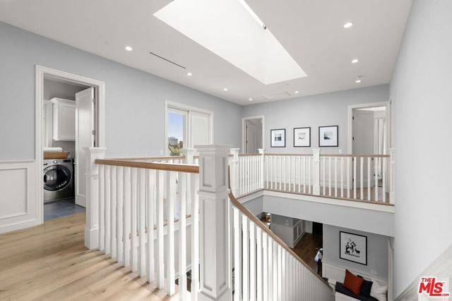 926 S Gretna Green, Los Angeles, CA 90049