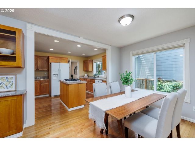 14681 Nw BLACKTHORNE Ln, Portland, OR 97229