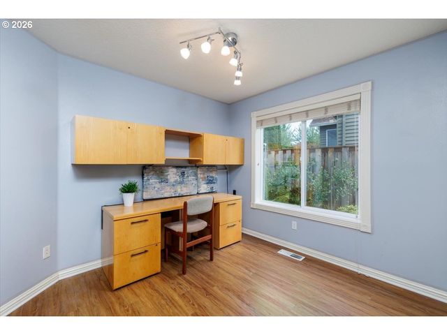 14681 Nw BLACKTHORNE Ln, Portland, OR 97229