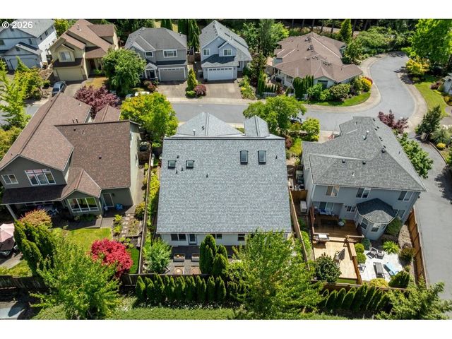 14681 Nw BLACKTHORNE Ln, Portland, OR 97229