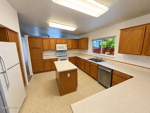 18300 Alderwood Court, Reno, NV 89508