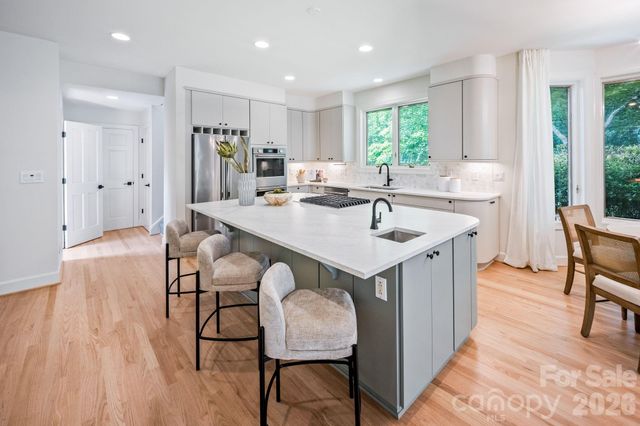 5901 Marsailles Court, Charlotte, NC 28277