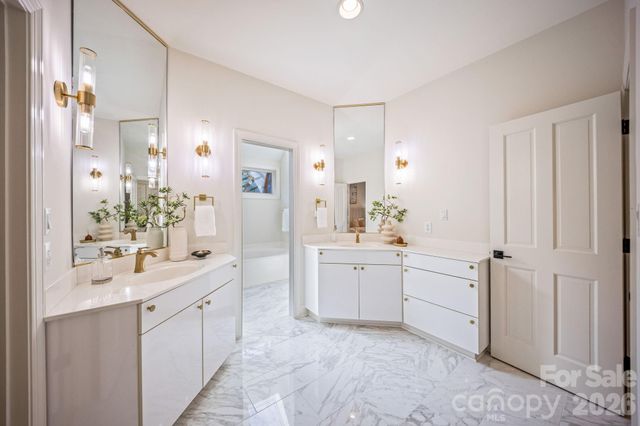5901 Marsailles Court, Charlotte, NC 28277
