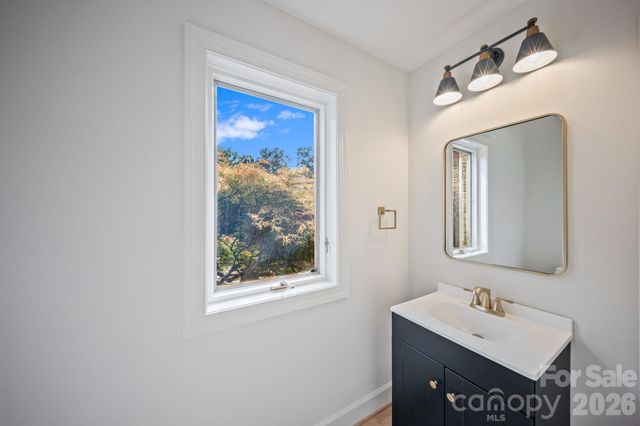 5901 Marsailles Court, Charlotte, NC 28277