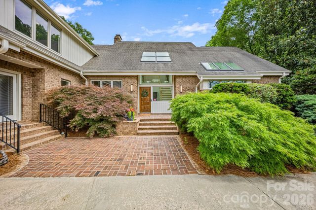 5901 Marsailles Court, Charlotte, NC 28277