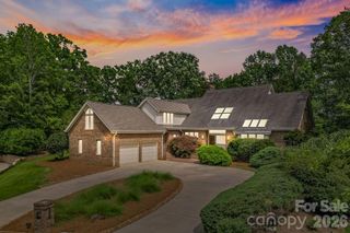 5901 Marsailles Court, Charlotte, NC 28277