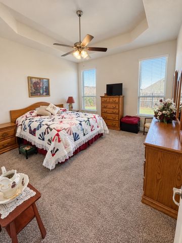 2924 Faro Road, Aubrey, TX 76227