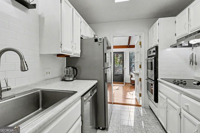 62 Stornoway Drive UNIT #2, Clayton, GA 30525