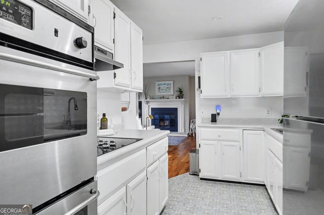 62 Stornoway Drive UNIT #2, Clayton, GA 30525