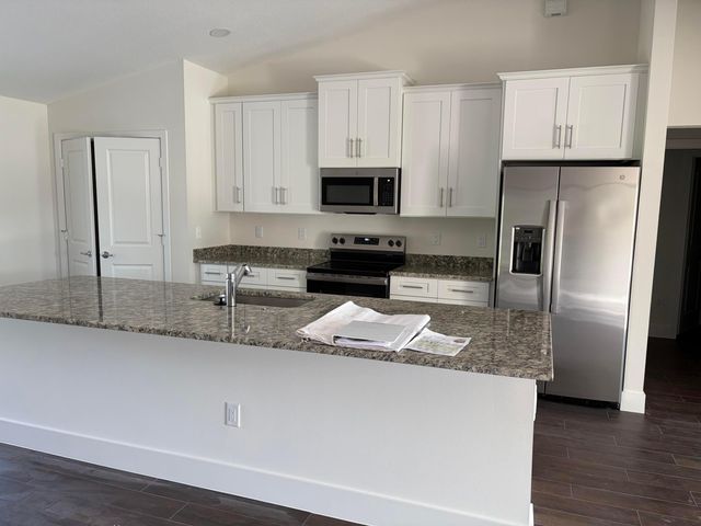 3901 N 147 Avenue, Loxahatchee Groves, FL 33470