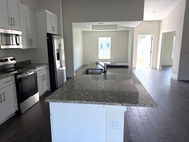 3901 N 147 Avenue, Loxahatchee Groves, FL 33470
