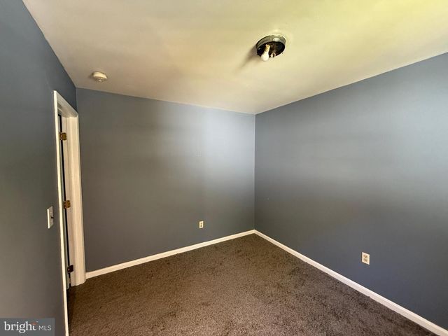 962 CRYSTAL ROCK RD, Lusby, MD 20657