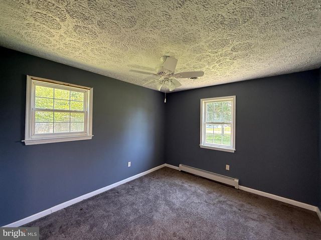 962 CRYSTAL ROCK RD, Lusby, MD 20657