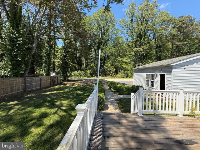 962 CRYSTAL ROCK RD, Lusby, MD 20657