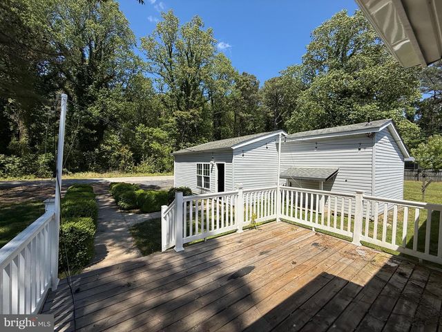 962 CRYSTAL ROCK RD, Lusby, MD 20657