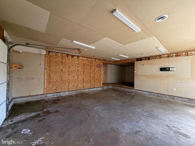962 CRYSTAL ROCK RD, Lusby, MD 20657