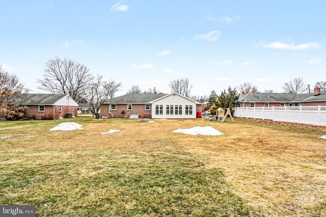 930 S GREEN ST, Palmyra, PA 17078