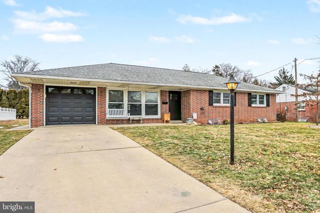 930 S GREEN ST, Palmyra, PA 17078