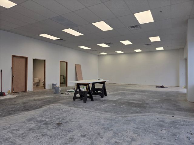 500 Blairs Ferry Road NE, Cedar Rapids, IA 52402