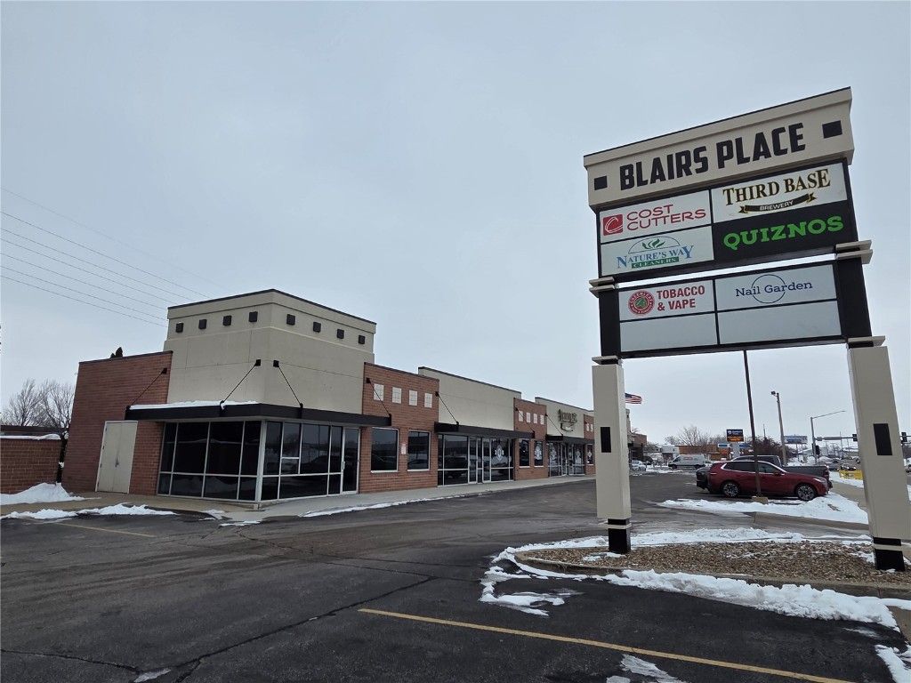 500 Blairs Ferry Road NE, Cedar Rapids, IA 52402