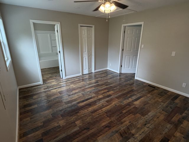666 Jackson Ave, Lewisburg, TN 37091