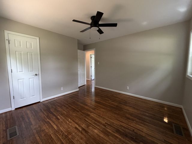 666 Jackson Ave, Lewisburg, TN 37091