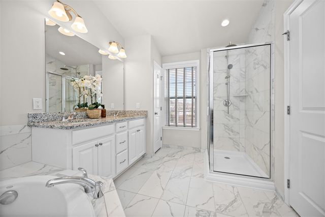 2794 Ashcombe Drive, Ann Arbor, MI 48105