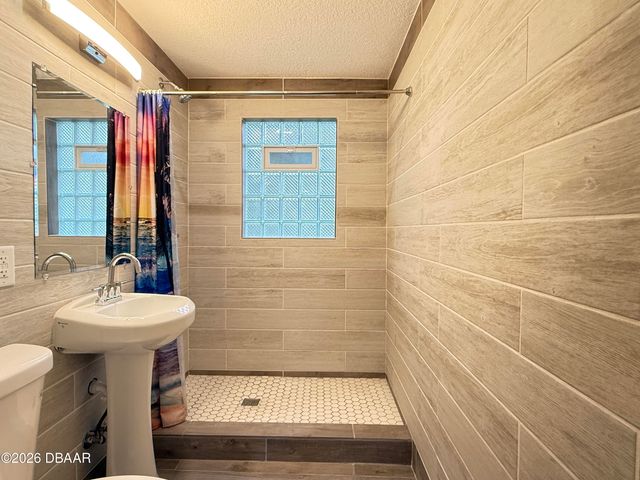 302 Adele Street, Edgewater, FL 32132