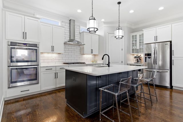 1816 10th Ave, S, Nashville, TN 37203