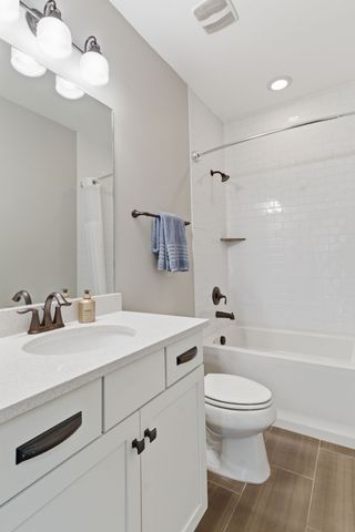 1816 10th Ave, S, Nashville, TN 37203
