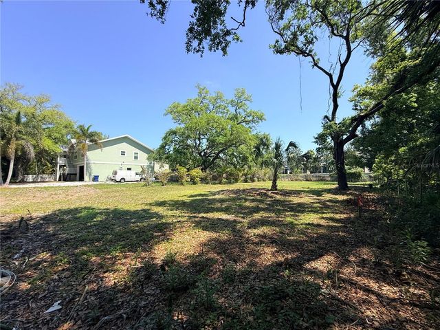 429 ST LOUIS AVENUE, Palm Harbor, FL 34683