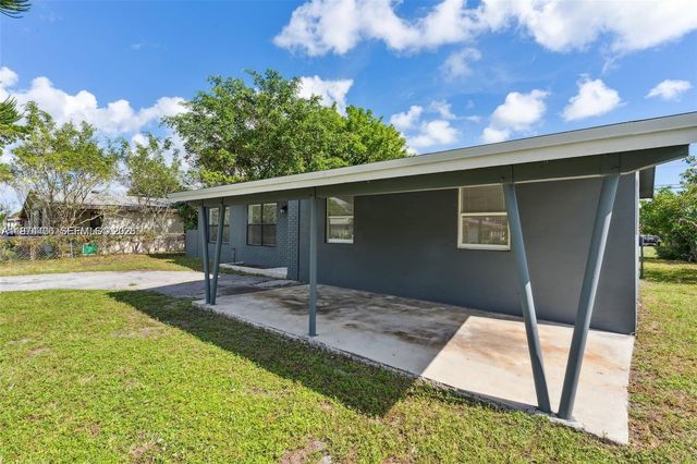 650 SW 29th Ave, Fort Lauderdale, FL 33312