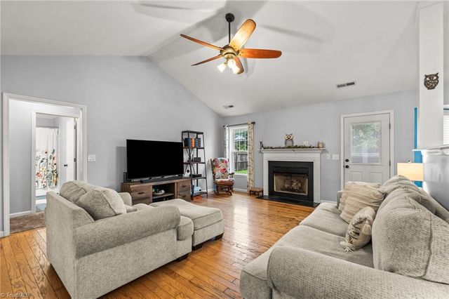 6037 Old Plank Road, High Point, NC 27265