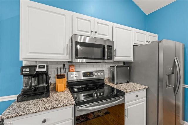 6037 Old Plank Road, High Point, NC 27265