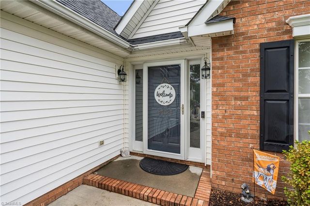 6037 Old Plank Road, High Point, NC 27265