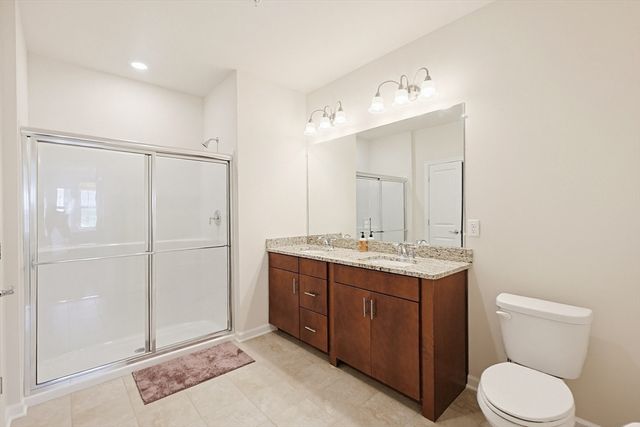 4311 Peters Farm Way 311, Westborough, MA 01581