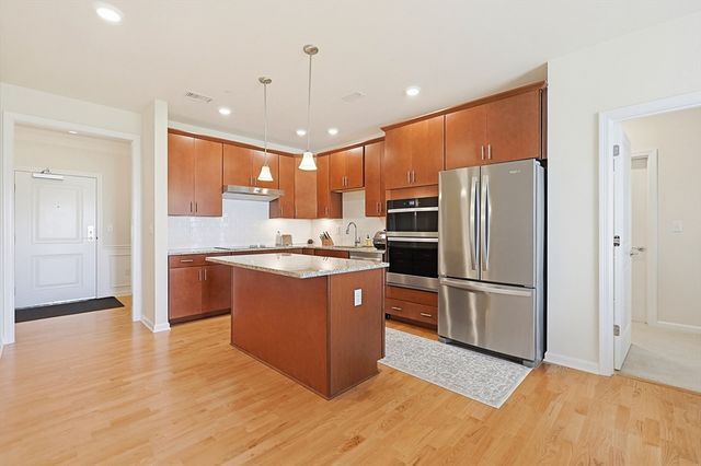 4311 Peters Farm Way 311, Westborough, MA 01581