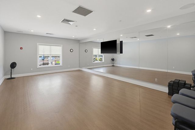 4311 Peters Farm Way 311, Westborough, MA 01581