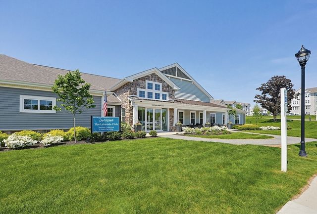 4311 Peters Farm Way 311, Westborough, MA 01581