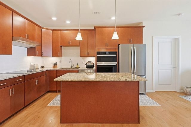 4311 Peters Farm Way 311, Westborough, MA 01581