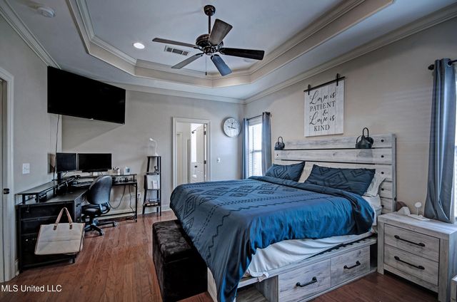 243 E Pinebrook Drive, Brandon, MS 39047