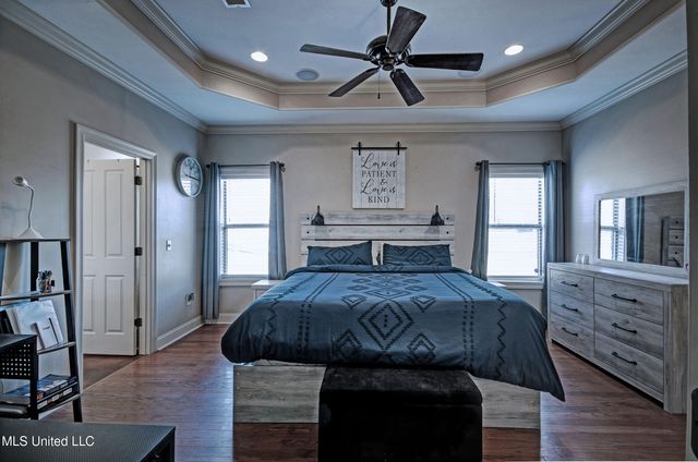 243 E Pinebrook Drive, Brandon, MS 39047