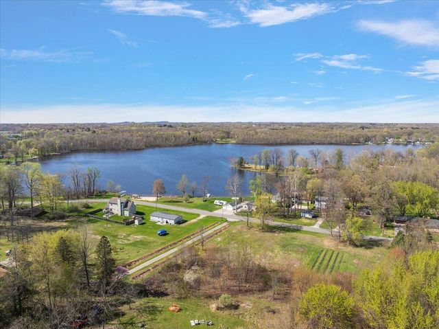 7038 Little Paw Paw Lake Road, Coloma, MI 49038