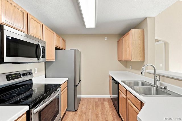 7440 S Blackhawk Street 15-306, Englewood, CO 80112